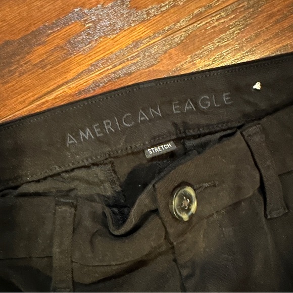 American Eagle Black Skinnys - Picture 2 of 4